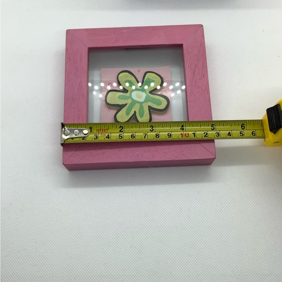 Girly Wall Decor 2 decorative shadow boxes 5x5 - Picture 3 of 4